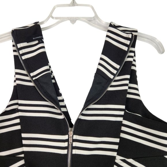 Olivaceous Womens Crop Top Size L Black White Stripe Sleeveless Zip Back Stretch - Picture 3 of 9